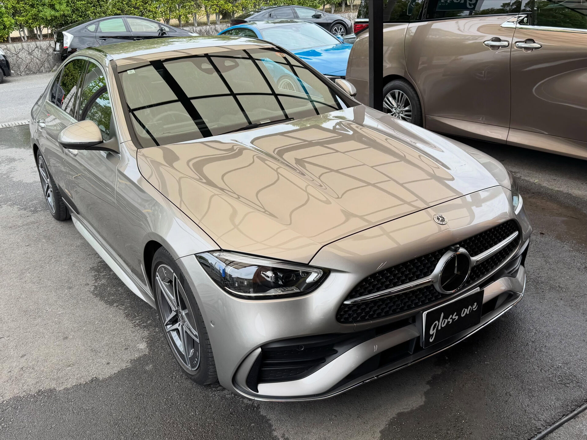 ベンツC220dにLUXIA5のボディーガラスコーティングを