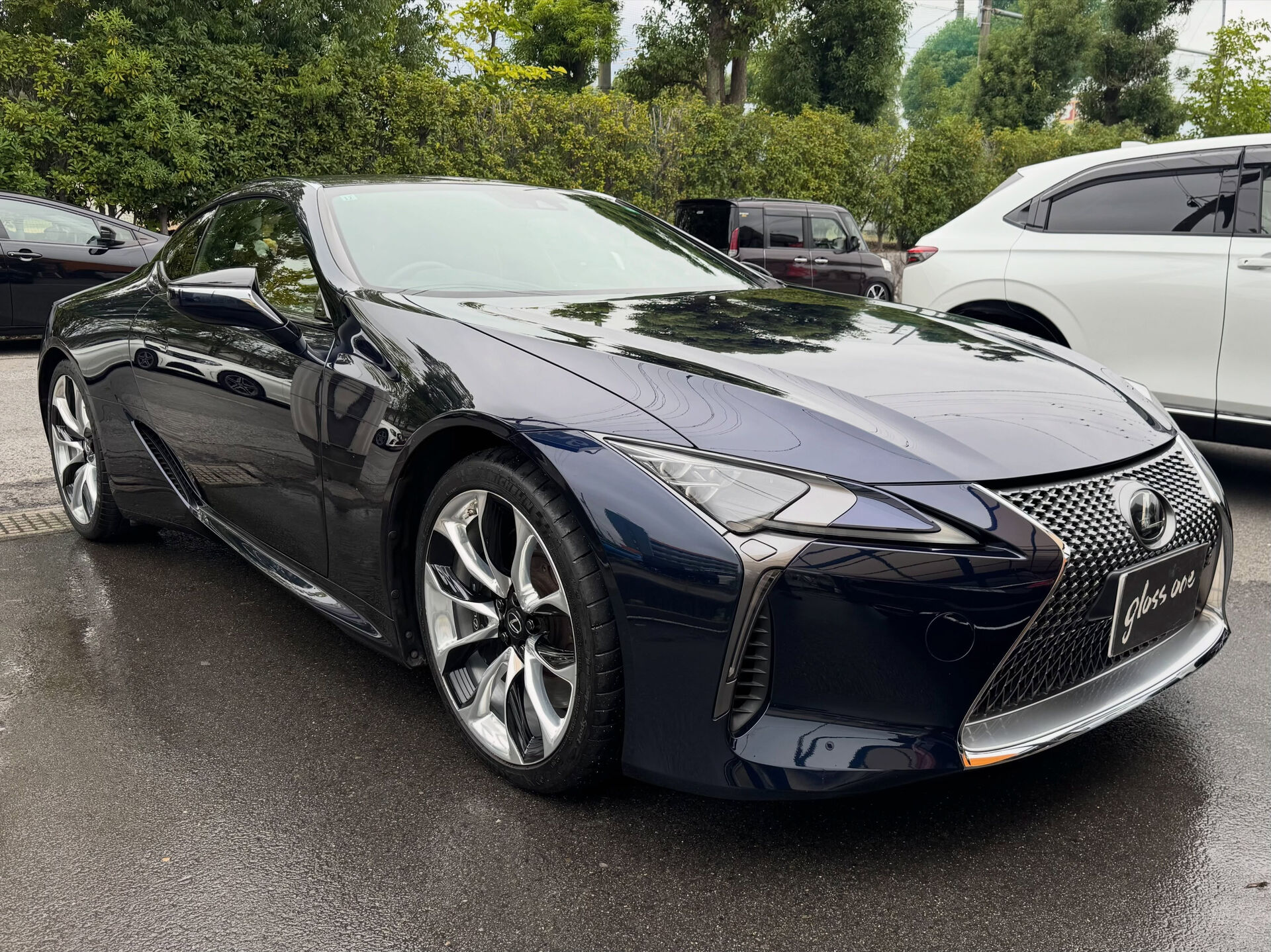 レクサスLC500の魅力をさらに際立たせるためのメンテナンス